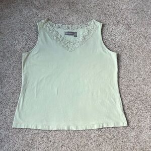 CROFT & BARROW Stretch Women’s 1X Light Green Laced Beaded Sleeveless Top